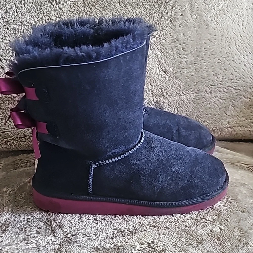 UGG Kids Navy Suede Shearling Boots with lavender Soles